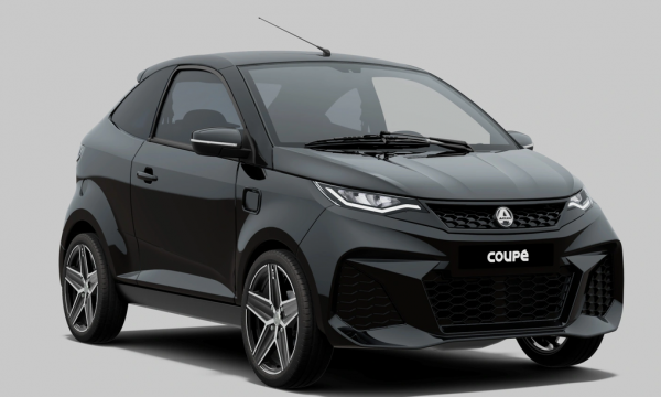 Aixam eCoupe GTI - ABS - Apple CarPlay - Sitzheizung - Schwarz Metallic - Neufahrzeug +++ Elektro +++